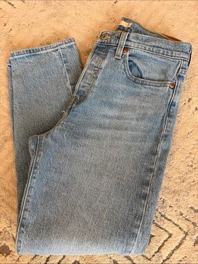 Levi's Wedgie Jean
